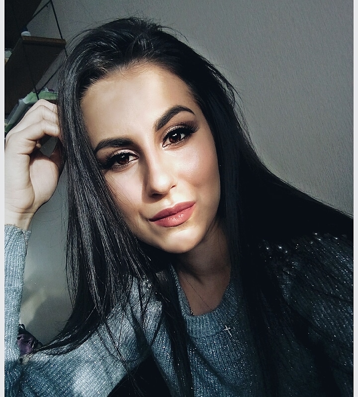 Алина Таркан