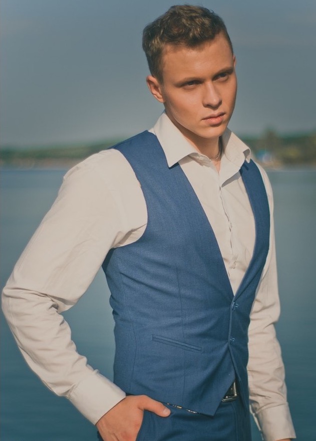 Николай Ефимов